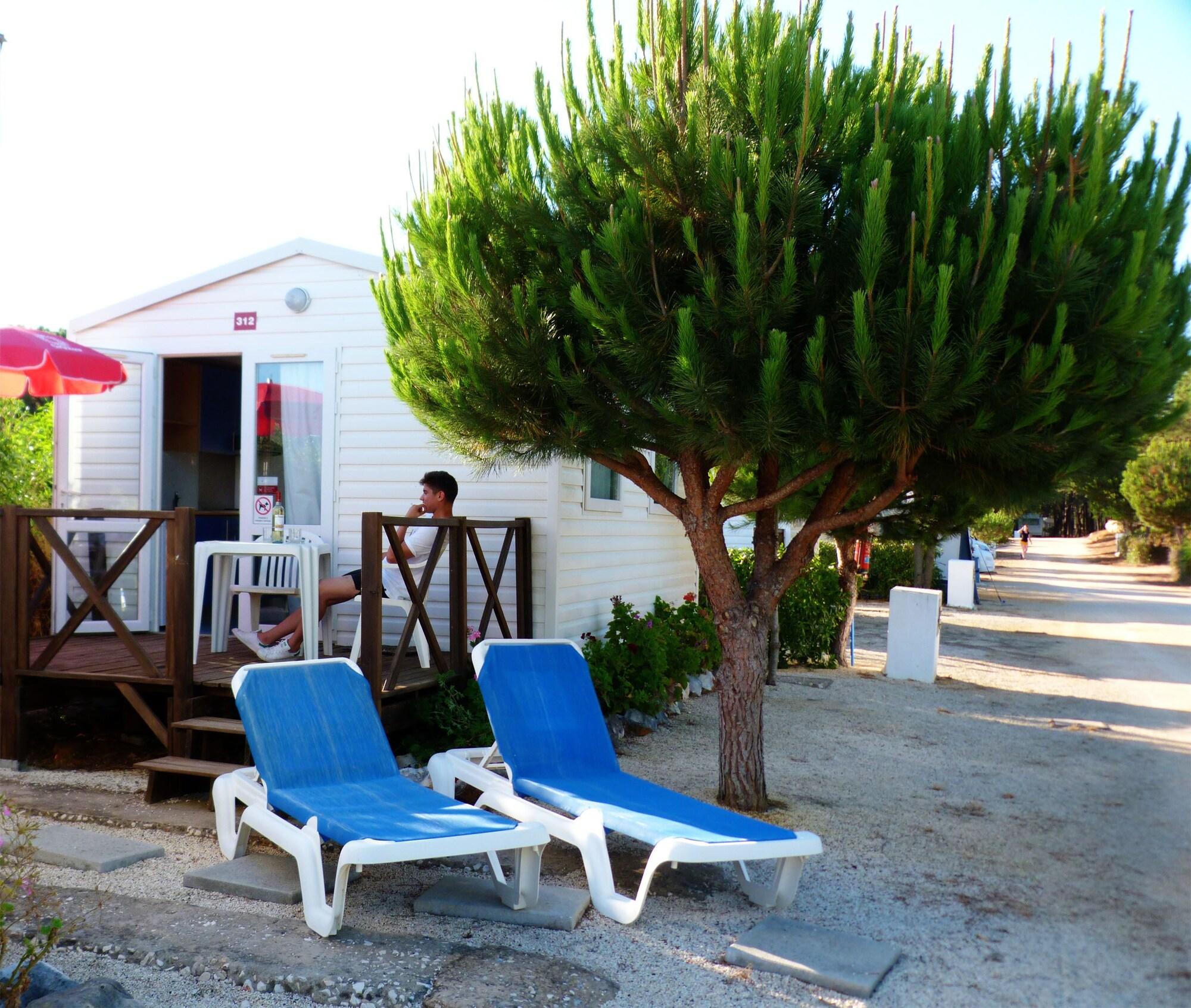 Orbitur Sagres Bungalows - Caravan Park Luaran gambar